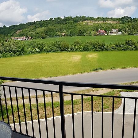 Apartament 8 Budiu Тиргу-Муреш Екстер'єр фото